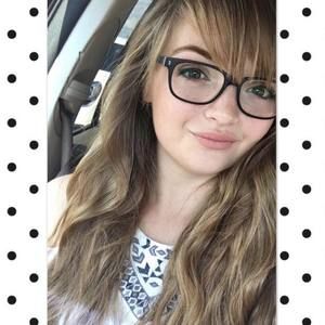 Meet your Posher, Ellie